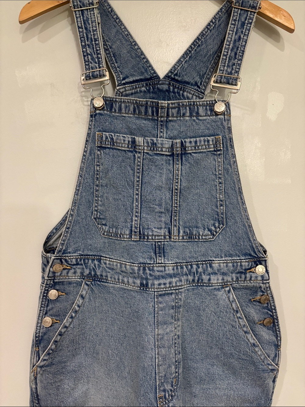 GAP Light Blue Women's Denim Overalls baggy fit - Picture 2 of 7